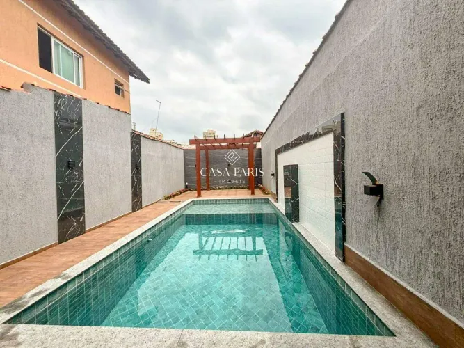 Casa residencial com 2 quartos (1 suíte), piscina e espaço gourmet Praia Grande (Aviação)