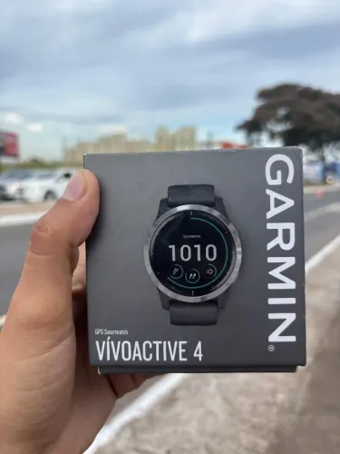 Garmin vivoactive 4 