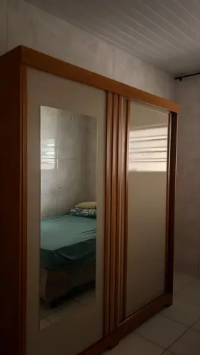 Vendo guarda roupa, geladeira, mesa e fogão