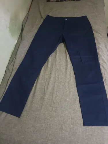 Calça jeans tamanho na descrição