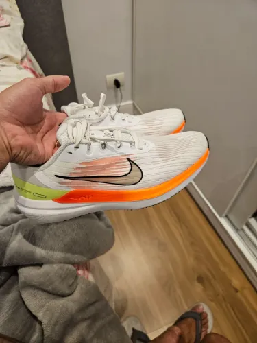 Tenis nike