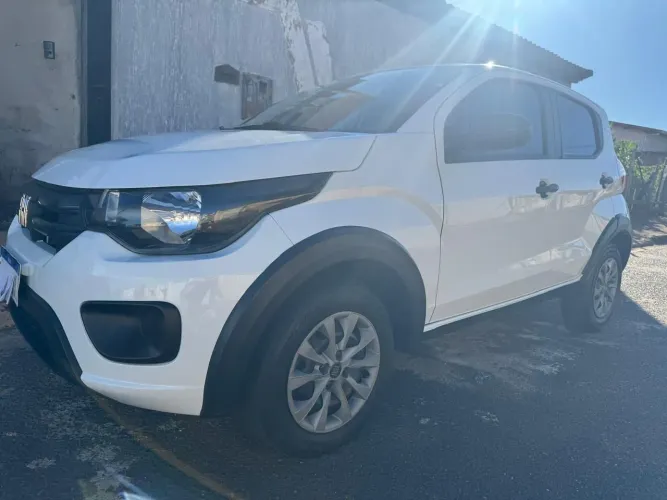 Fiat Mobi Like 1.0 Fire Flex 5P. 2022