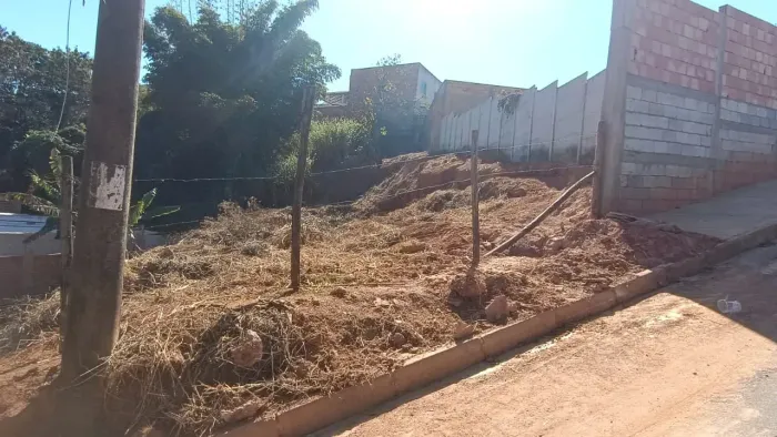 Vende-se Lote  Bairro Tiradentes  São Joaquim de Bicas/MG