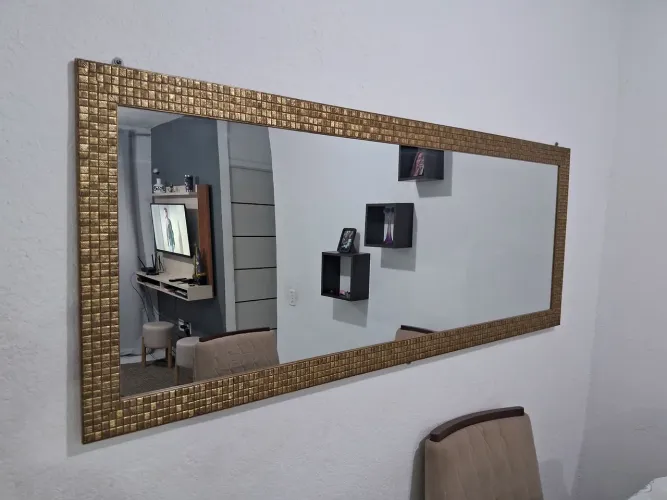 Espelho decorado