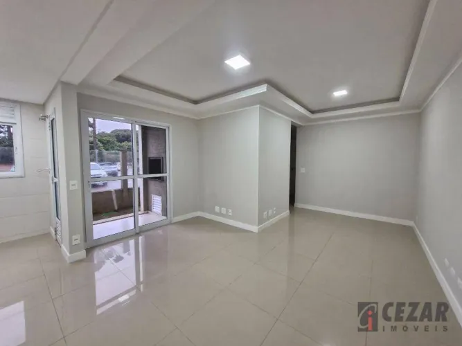 Apartamento com 3 dormitórios para alugar, 72 m² por R$ 2.500/mês - Uberaba - Curitiba/PR