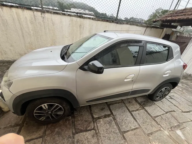 Renault Kwid Intense 1.0 Flex 12V 5P Mec. 2024