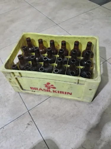 Vendo caixa de cracudinha