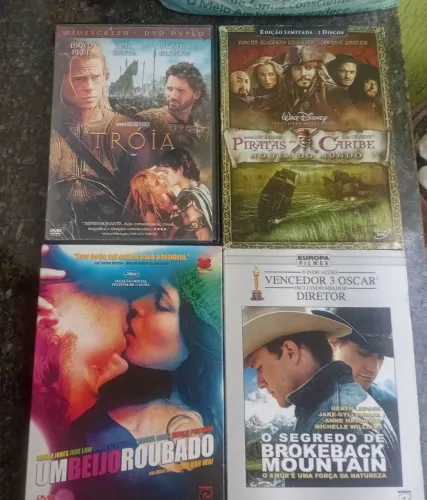 Filmes duplos com extras 