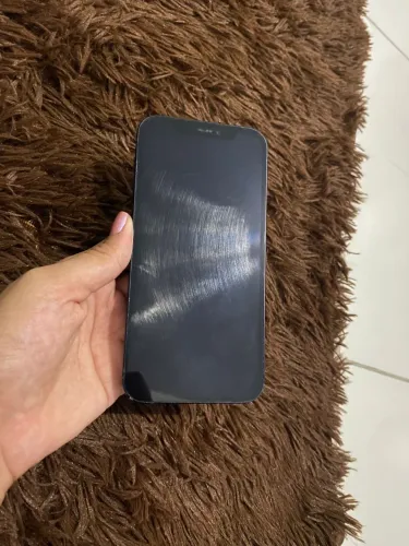 Vende-se iPhone 12