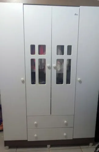 Guarda roupa e Cômoda Infantil