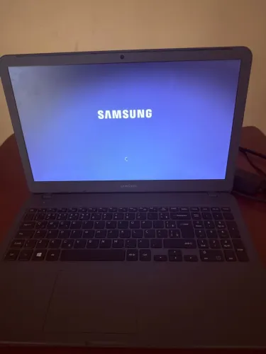 Vendo notebook Sansung 