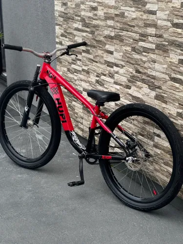 Bike hupi naja 2025 2 cor