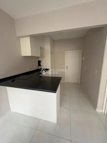 FINANCIÁVEL Studio Centro de Floripa - Oportunidade de Investimento ou moradia!