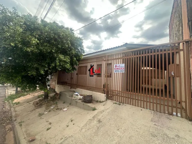 Casa para Locação em Presidente Prudente, HUMBERTO SALVADOR, 2 dormitórios, 1 banheiro, 1 