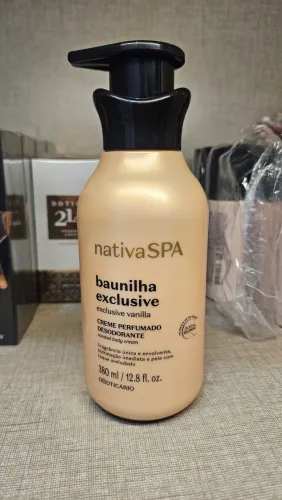 Creme Perfumado Desodorante Corporal Baunilha Exclusive 380ml - oBoticário