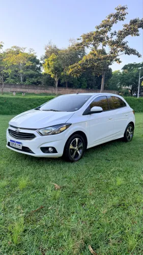 Chevrolet Onix Hatch LTZ 1.4 8V Flex Mec. 4P 2019