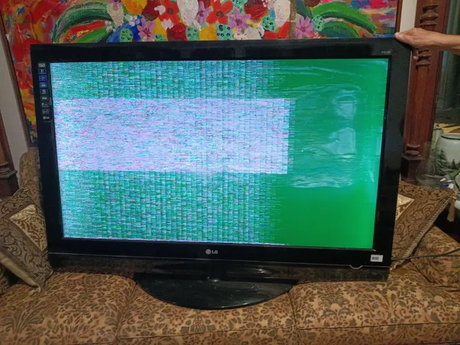 Tv LG para peças whatsapp *