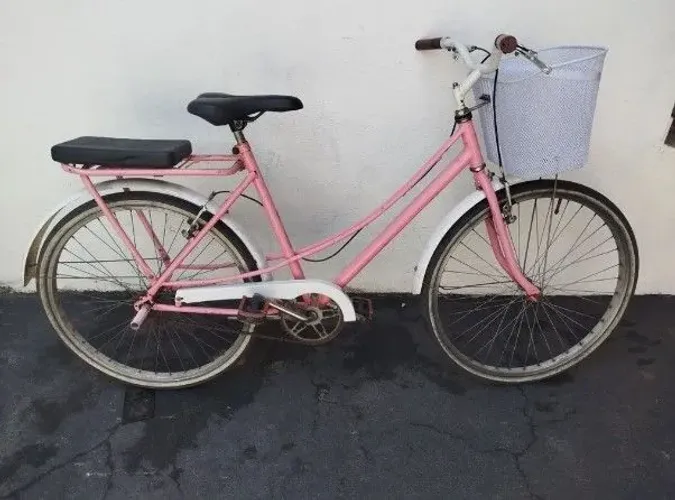 Bicicleta feminina.