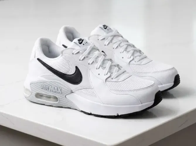 Tênis Nike Air Max Excee Branco 100% Original - Tam 41/42 (Desapego!)