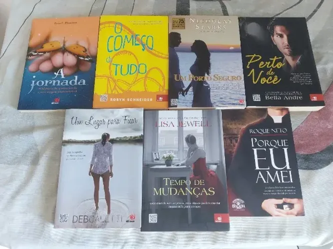 Vendo Lote Livros de Literatura de Romance(7 volumes)