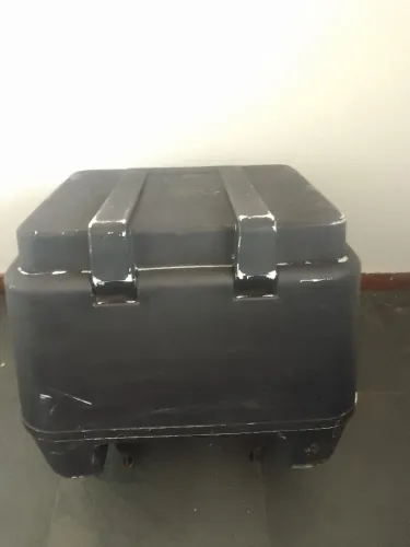 Baú com trilho !