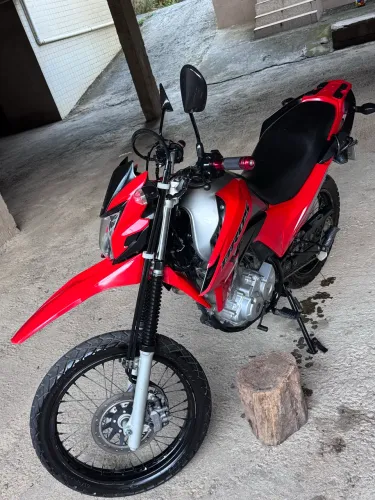 Vendo bros 2022 160 abaixo da tabela