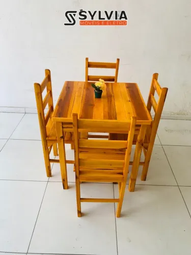 Conjunto fixo de madeira Pereira 