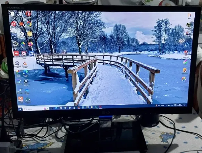 Monitor 24 LED Full HD