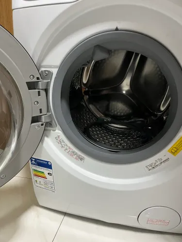 Máquina lava e seca 