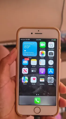 iPhone 8
