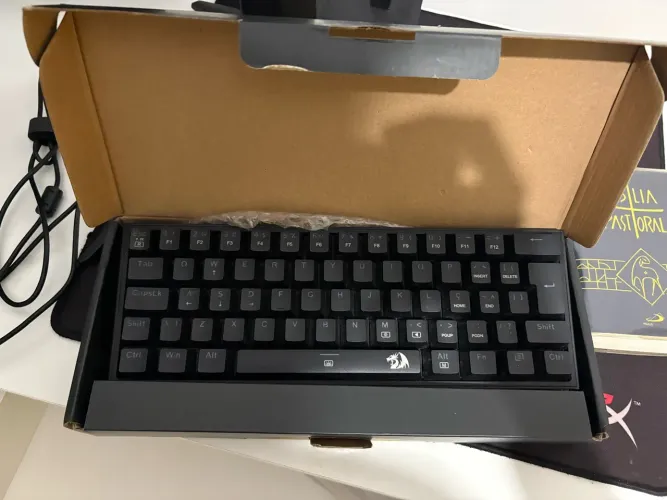 TECLADO REDRAGON