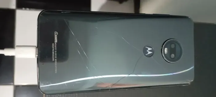 Celular Motorola usado