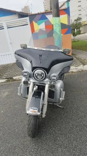 Moto toda revisada