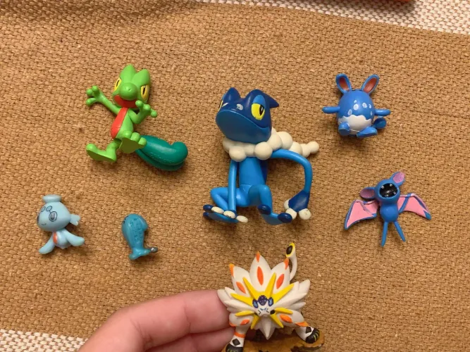 Lote bonecos Pokémon Tomy originais