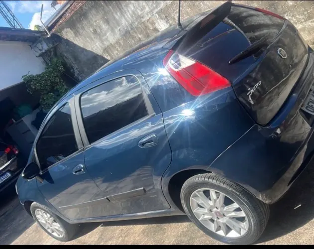 Fiat Punto Attractive Italia 1.4 F.flex 8V 5P 2012