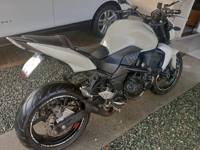 Vendo Kawasaki z750