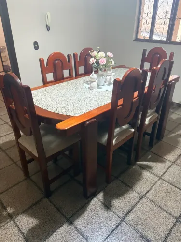 Conjunto Sala de Jantar - Mesa 6 Lugares + Buffet/Cristaleira
