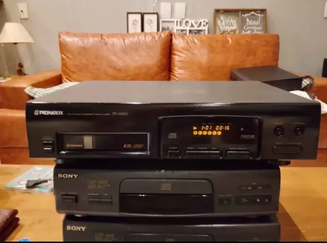 VENDO CPD PIONNER para 6 CDs
