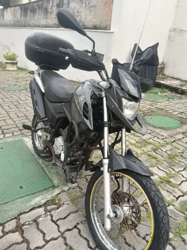 Crosser 17 Ed preta