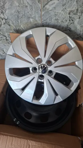 Jogo de Roda Aro 16 VW 5 furos + Calotas