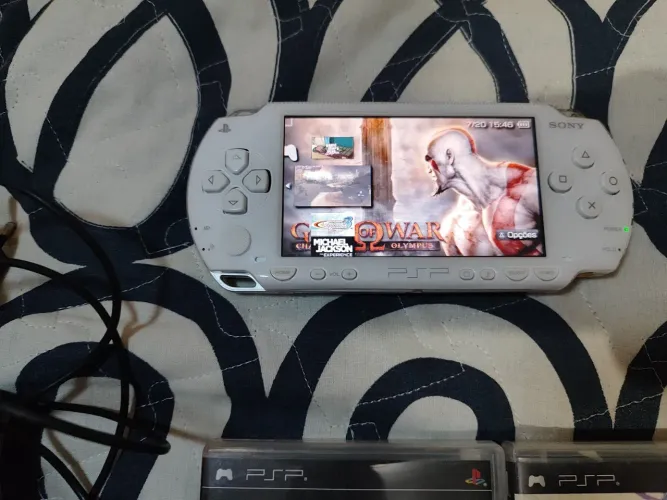 PsP 1000 Branco DESBLOQUEADO