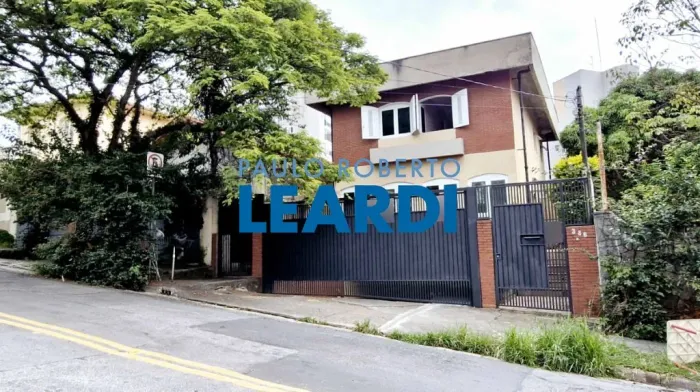 SOBRADO - LAPA - SP