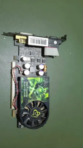 Placa de Vídeo Nvidia 9400GT