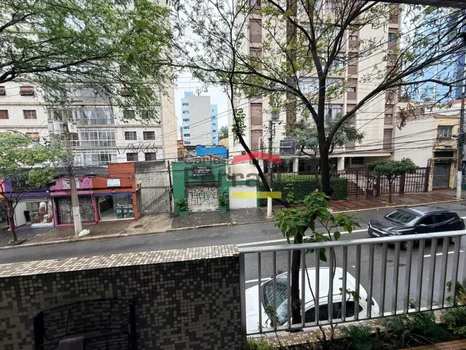Apartamento com Sacada e 2 Quartos ! Metrô Santana