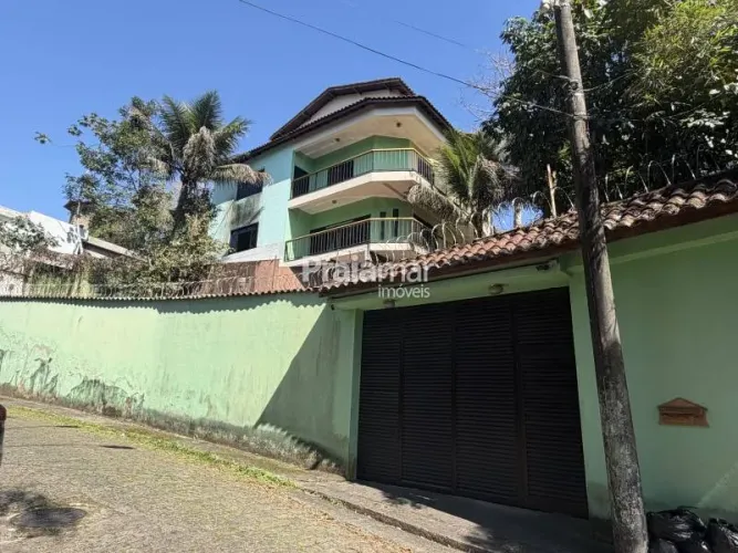 CASA ALTO PADRÃO ISOLADA | 04 DORM | 01 SUÍTE | 10 VAGAS DE GARAGEM | MORRO DOS BARBOSAS -