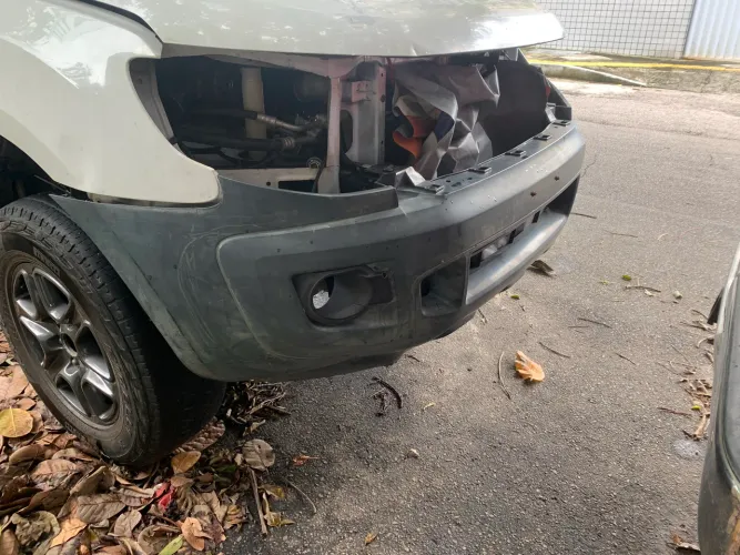 Pára-choque Ford Ranger 12/14