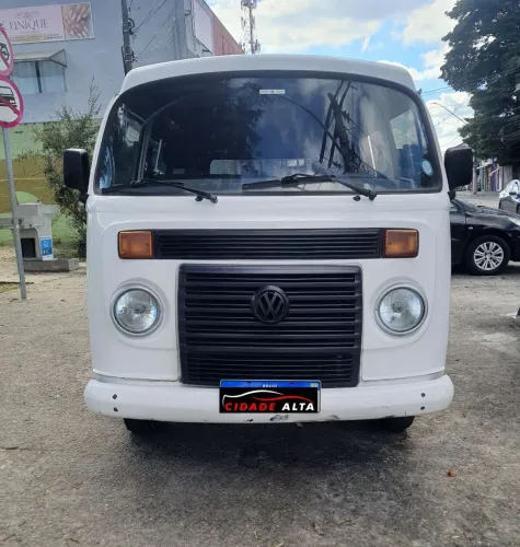 Volkswagen Kombi Standard 1.4 MI Total Flex 8V 2013