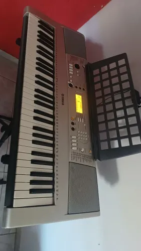 Teclado Yamaha