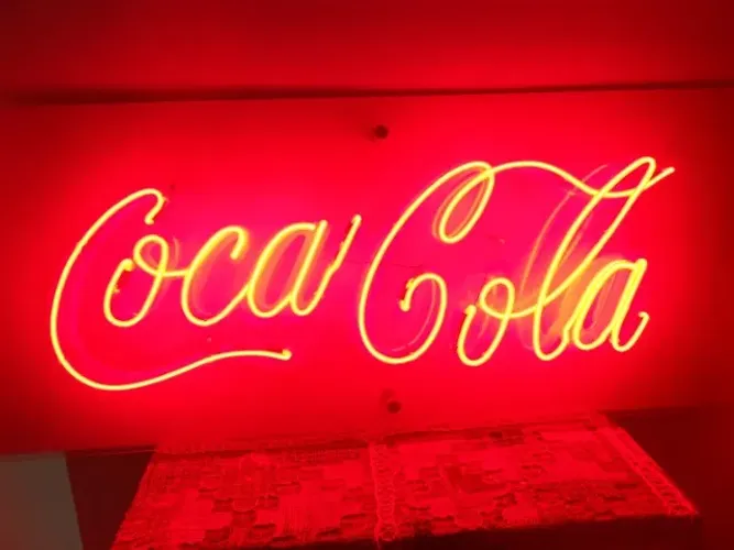 Antigo Logo Original Coca Cola em Neon