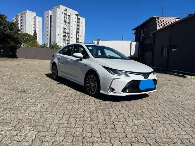 Toyota Corolla Altis 2.0 Flex 16V Aut. 2021